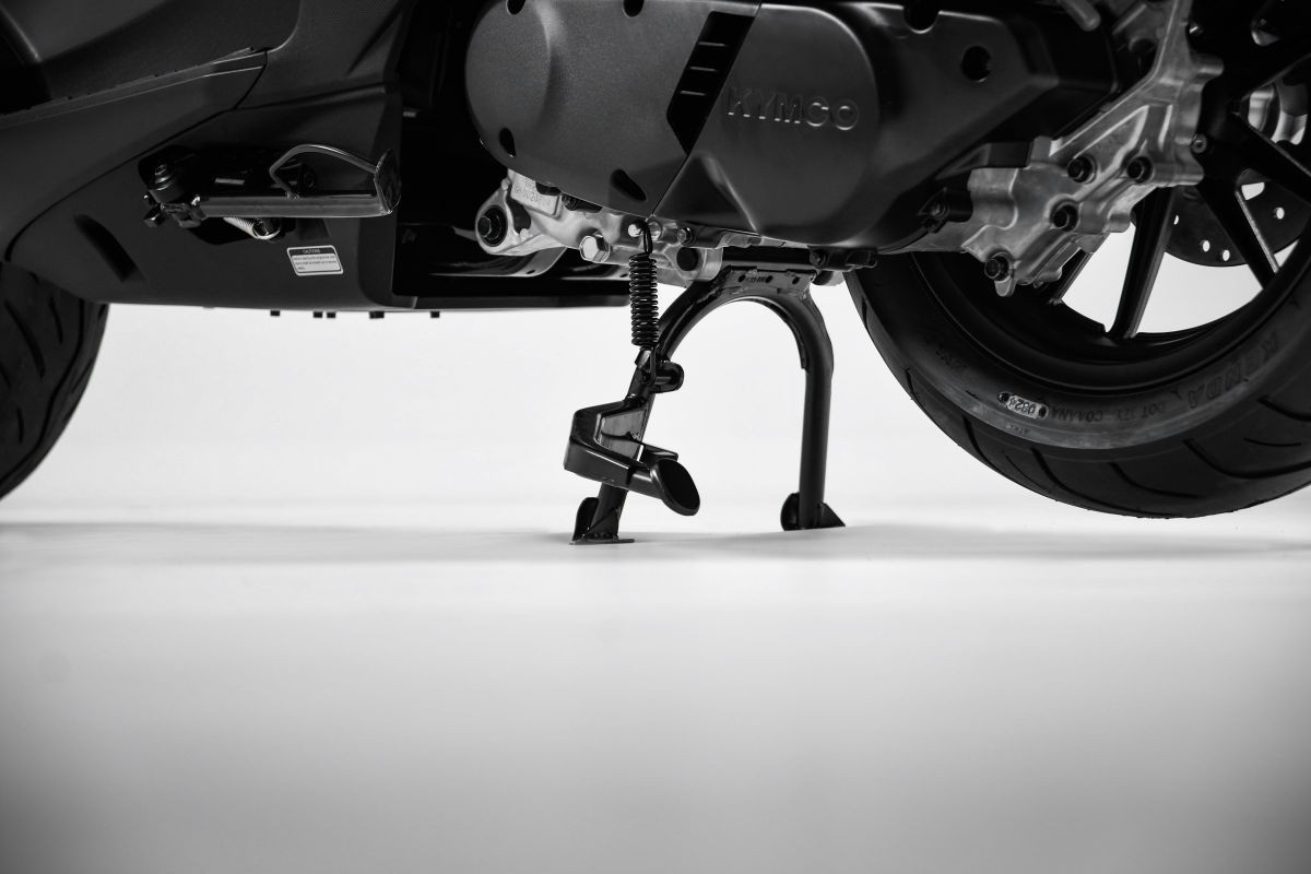  Kymco lancia il nuovo scooter Skytown 125